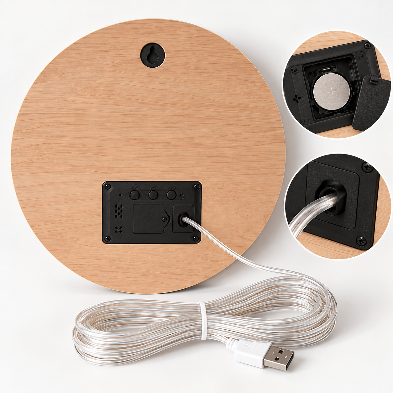 Dos de l’horloge murale numérique en bois avec commandes et câble USB d’alimentation
