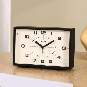 horloge de bureau vintage