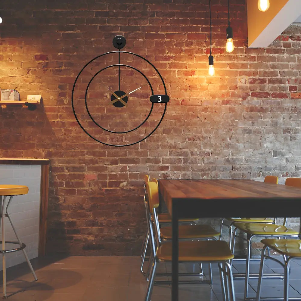 Horloge Murale Orbitale élégante